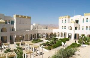 1hadhra_unv_01.jpg