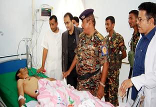 5Visiting the wounded.JPG
